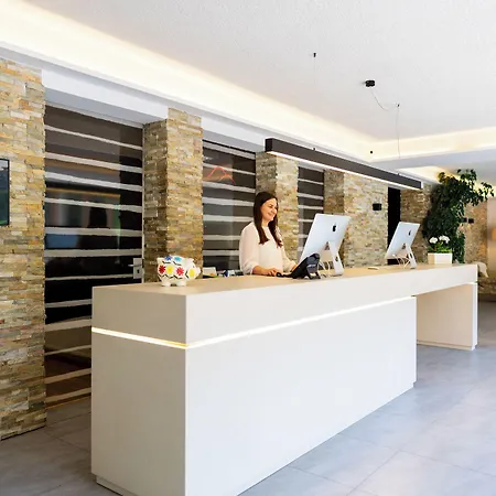 Hotel Nockresort Bad Kleinkirchheim