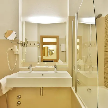 Отель Nockresort